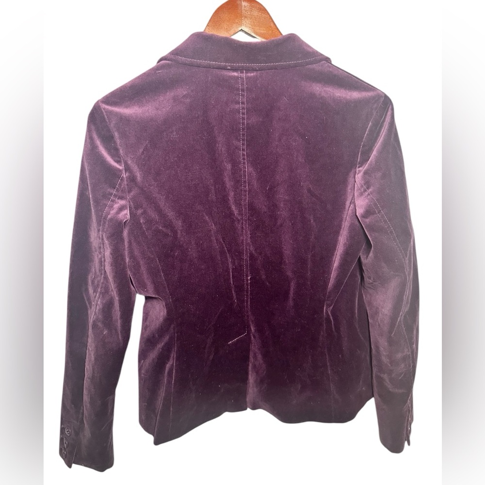 GAP Women's Rich Purple Velvet Velour Buttoned Blazer 8 - Picture 2 of 7